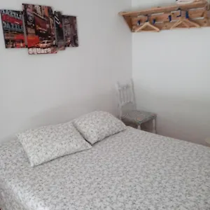 Con Patio En Piso Compartido , Capellades Espagne